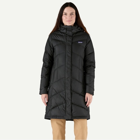 Patagonia Jackets & Blazers - Patagonia Women's Down With It Parka in Black